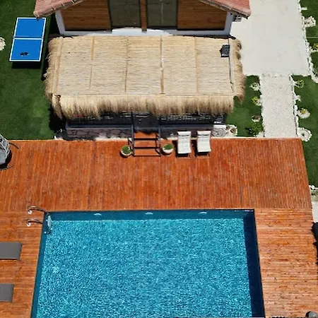 Koca Armut 2 *
